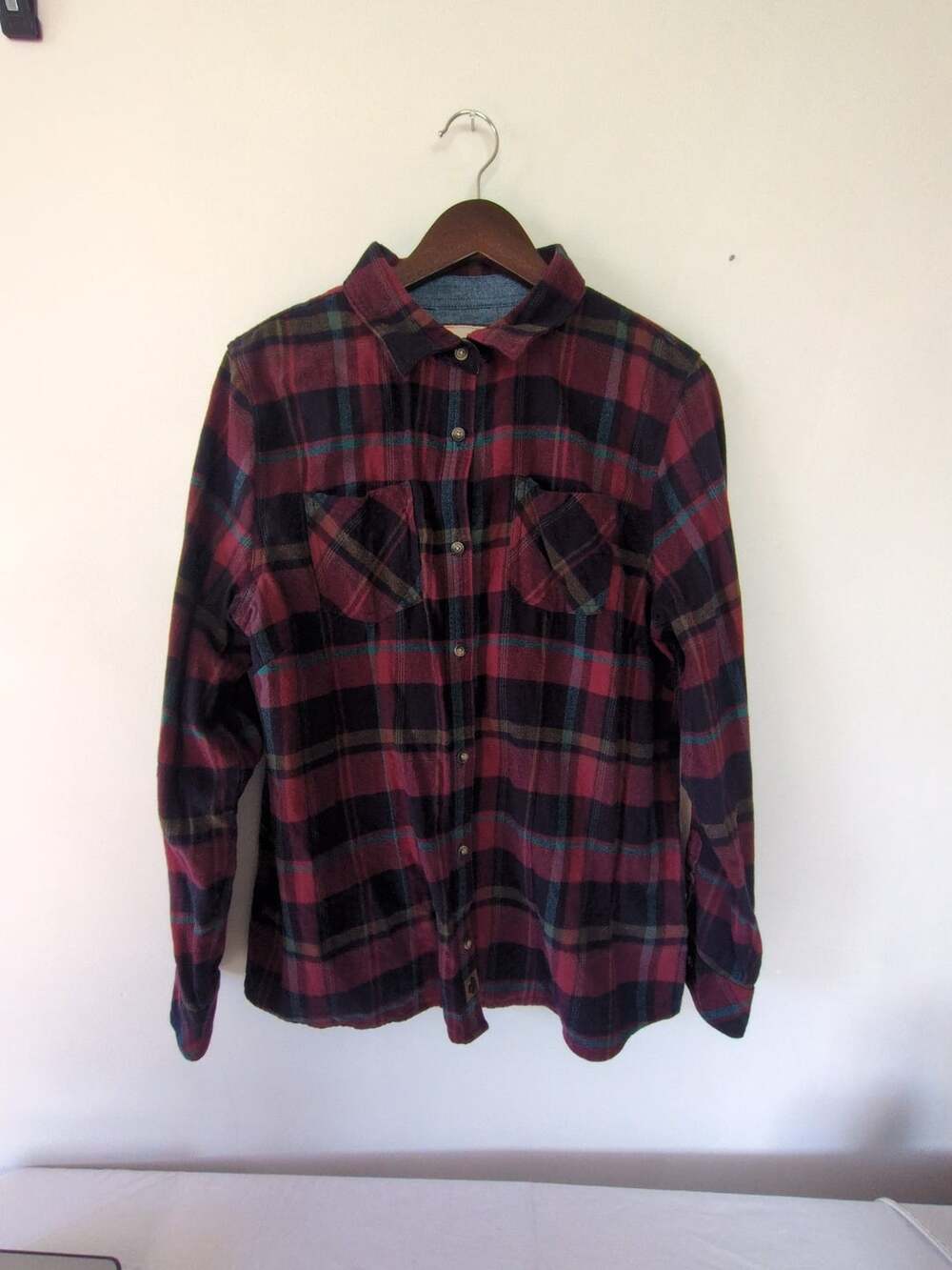 Legendary Whitetails Cottage Escape Flannel Shirt Plaid Sangria